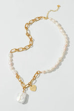 Load image into Gallery viewer, Gold Chain &amp; Pearl Necklace