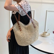 Load image into Gallery viewer, Julia Shoulder Bag