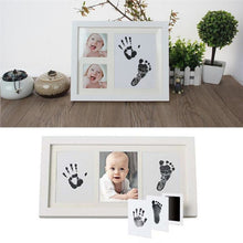 Load image into Gallery viewer, Baby Footprint Mold Pad.