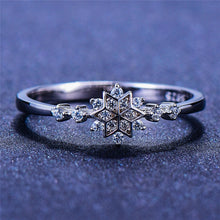 Load image into Gallery viewer, Luxury Female Flower Snowflake Ring