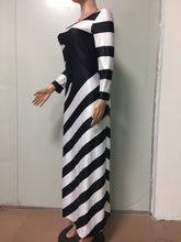 Load image into Gallery viewer, Women Long Sleeved Black and White Maxi Dress