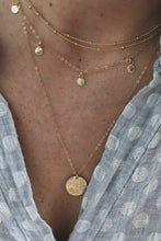 Load image into Gallery viewer, Vintage Necklaces &amp; Pendants