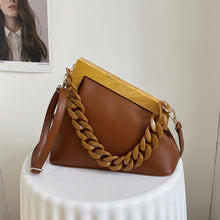 Load image into Gallery viewer, Wooden Handle Handbag