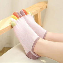 Load image into Gallery viewer, Women&#39;s Five-Finger Socks