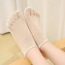 Load image into Gallery viewer, Women&#39;s Five-Finger Socks