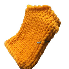 Load image into Gallery viewer, Handmade Chunky Knit Blanket