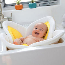 Load image into Gallery viewer, Blossoming Flower Baby Bathtub Mat