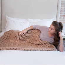 Load image into Gallery viewer, Handmade Chunky Knit Blanket