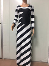 Load image into Gallery viewer, Women Long Sleeved Black and White Maxi Dress