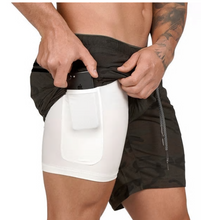 Load image into Gallery viewer, Men Double-Deck Fitness Bodybuilding Breathable Quick Drying Shorts.