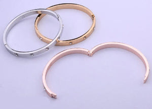 Women Bracelets & Bangles Open Cuff Design Stainless Steel Crystal Bracelets